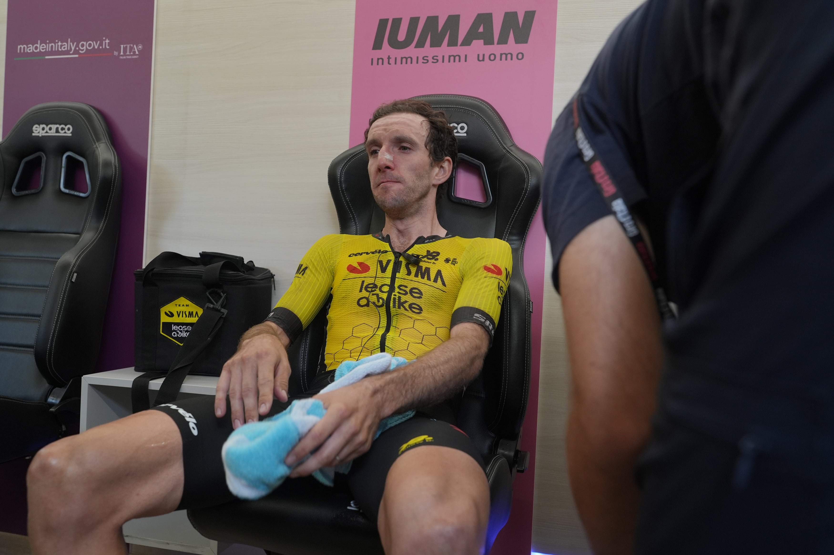 Adiós, bicicleta, adiós: cuando unos ciclistas se retiran y otros continúan, patrones que ayudan a decidir