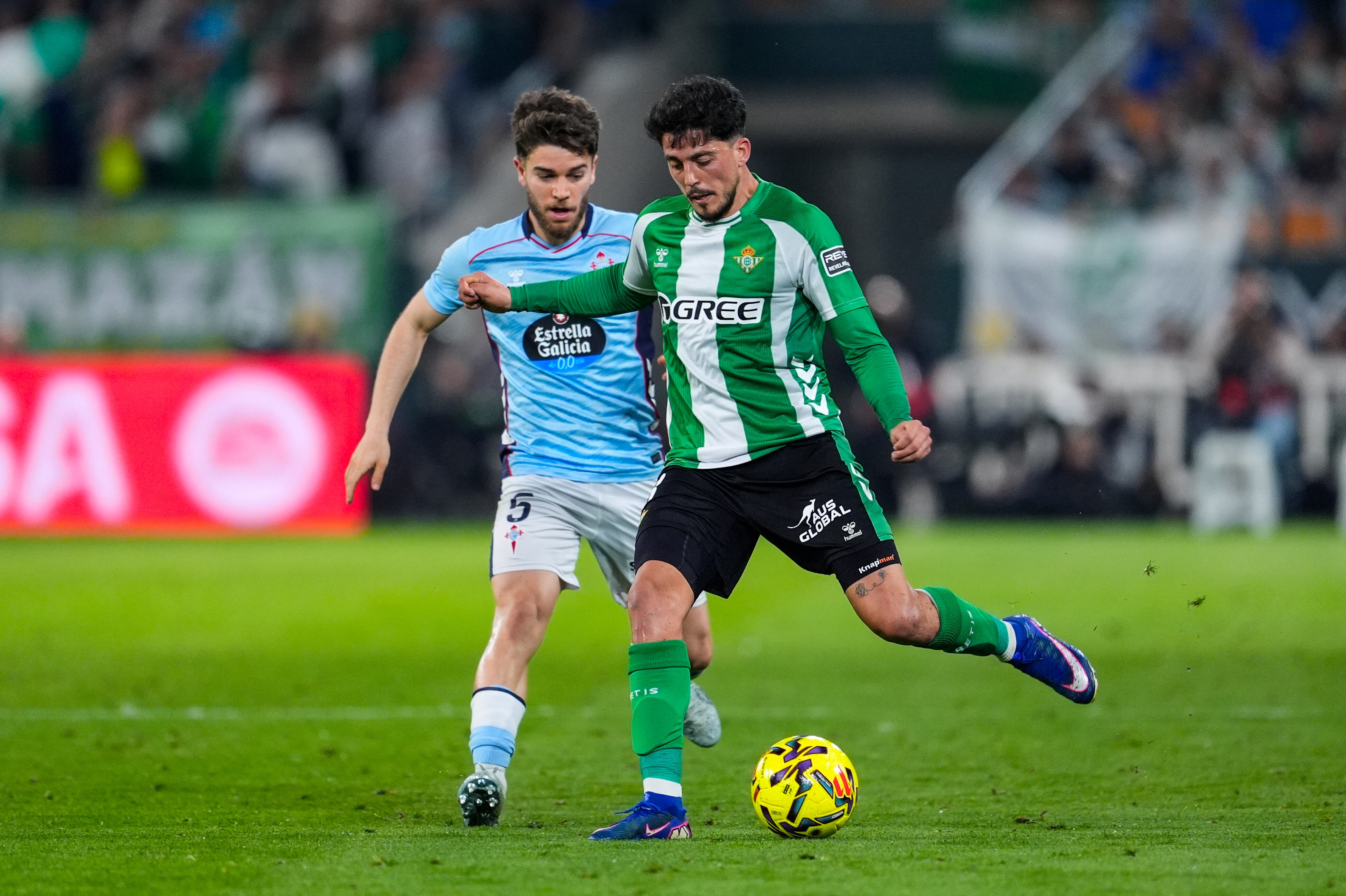 El Betis conserva la quinta plaza ante el Celta